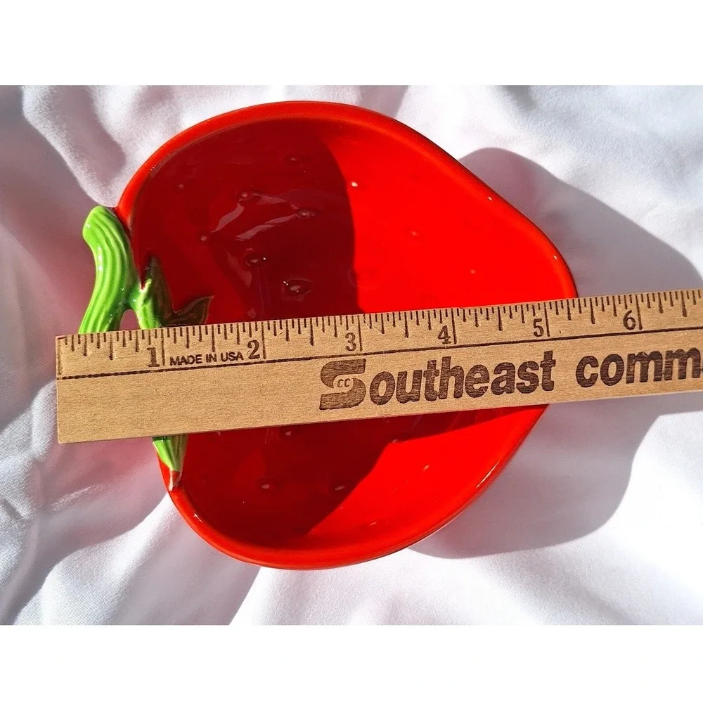Vtg Pier One Japan Ceramic Strawberry Bowl Fruit Shaped Dish Cottagecore Decor